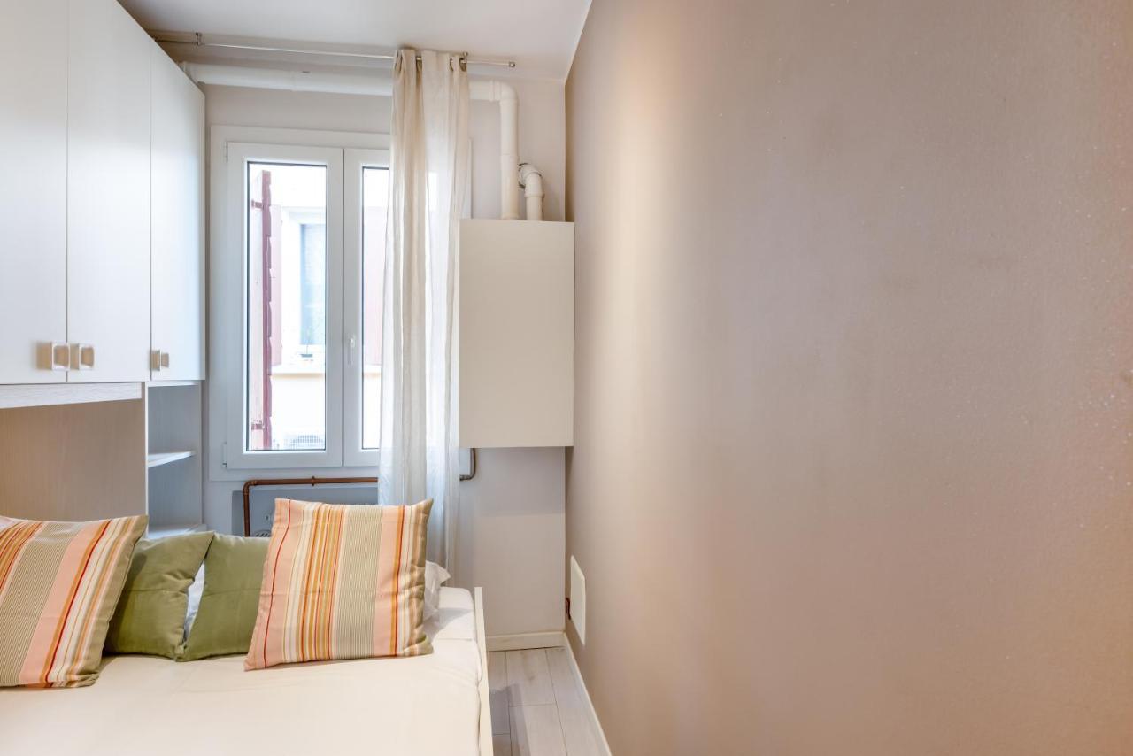 Essential Apartment A 5 Min Da Piazza Dei Signori Падуа Екстериор снимка